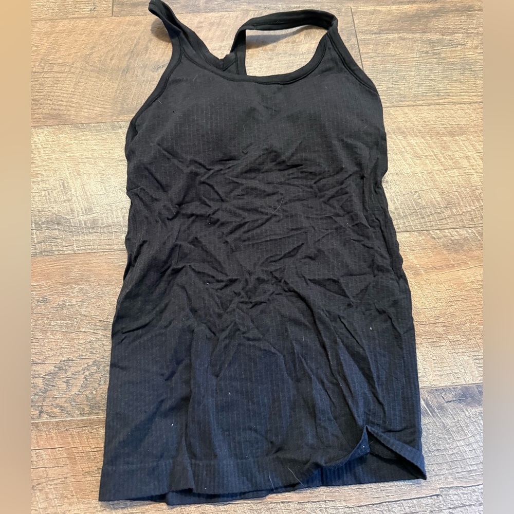 Lululemon EBB TO STREET TANK *LIGHT SUPPORT FOR B/C CUP